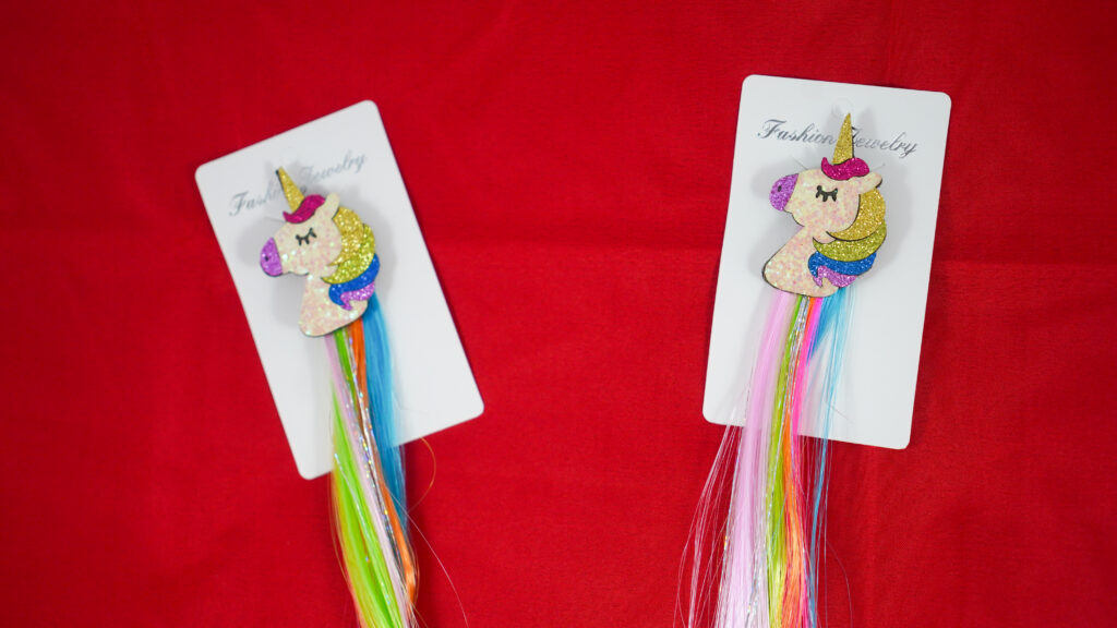 Gekleurde eenhoornharen