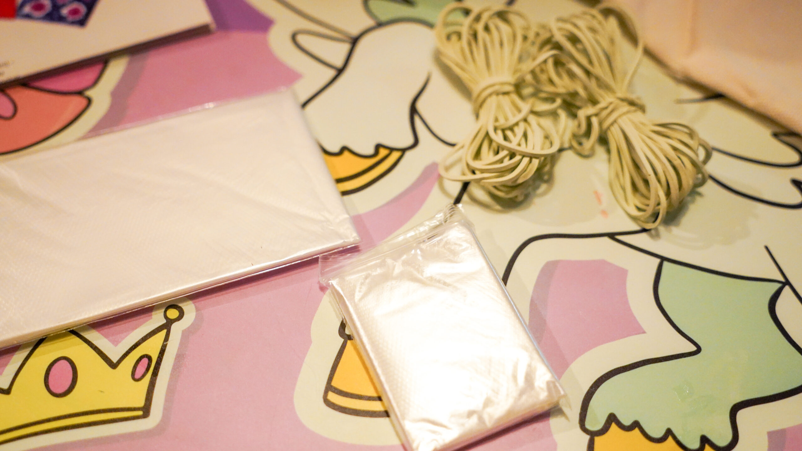 Inhoud Tie-dyeset van De Feestdoos